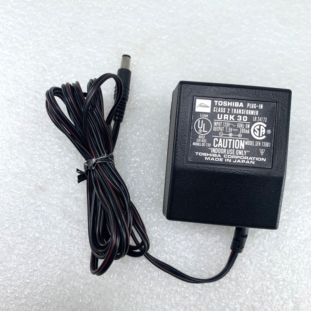 Toshiba URK 30 Class‎ 2 Transformer 7.5V 300mA Power Supply Adapter Japan